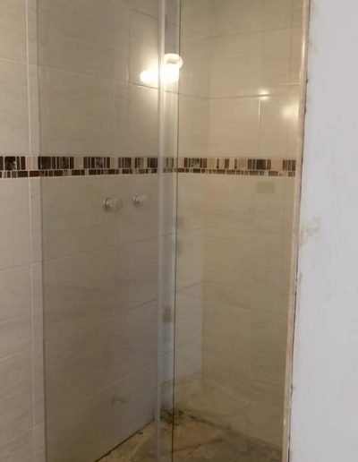 Divisiones de Baño en vidrio templado en Bogota
